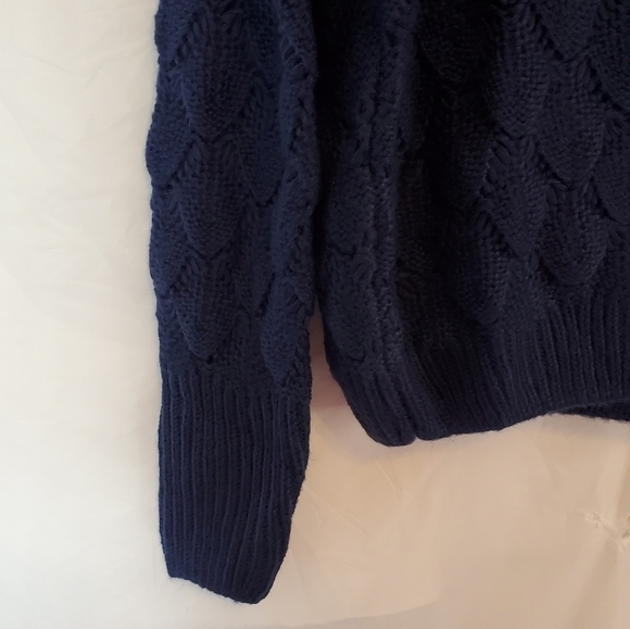 French Size Small Navy Blue Knit Turtleneck Sweater NWT - Picture 3 of 7
